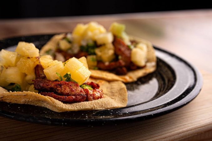 Taco de pastor. Parrillada básica