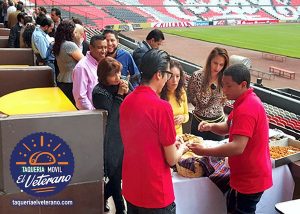 Taquería móvil El Veterano comida para eventos 3