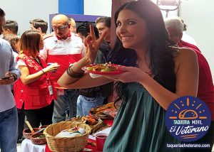 Taquería móvil El Veterano comida para eventos 2
