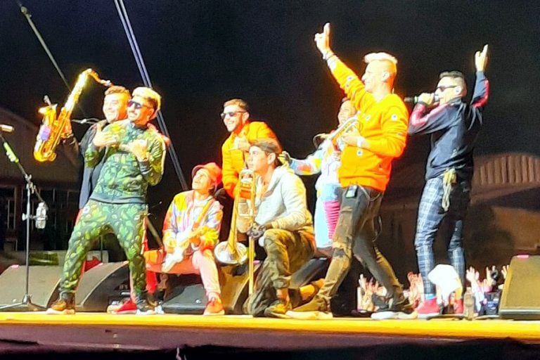 Evento Los Caligaris. Taquería móvil El Veterano.